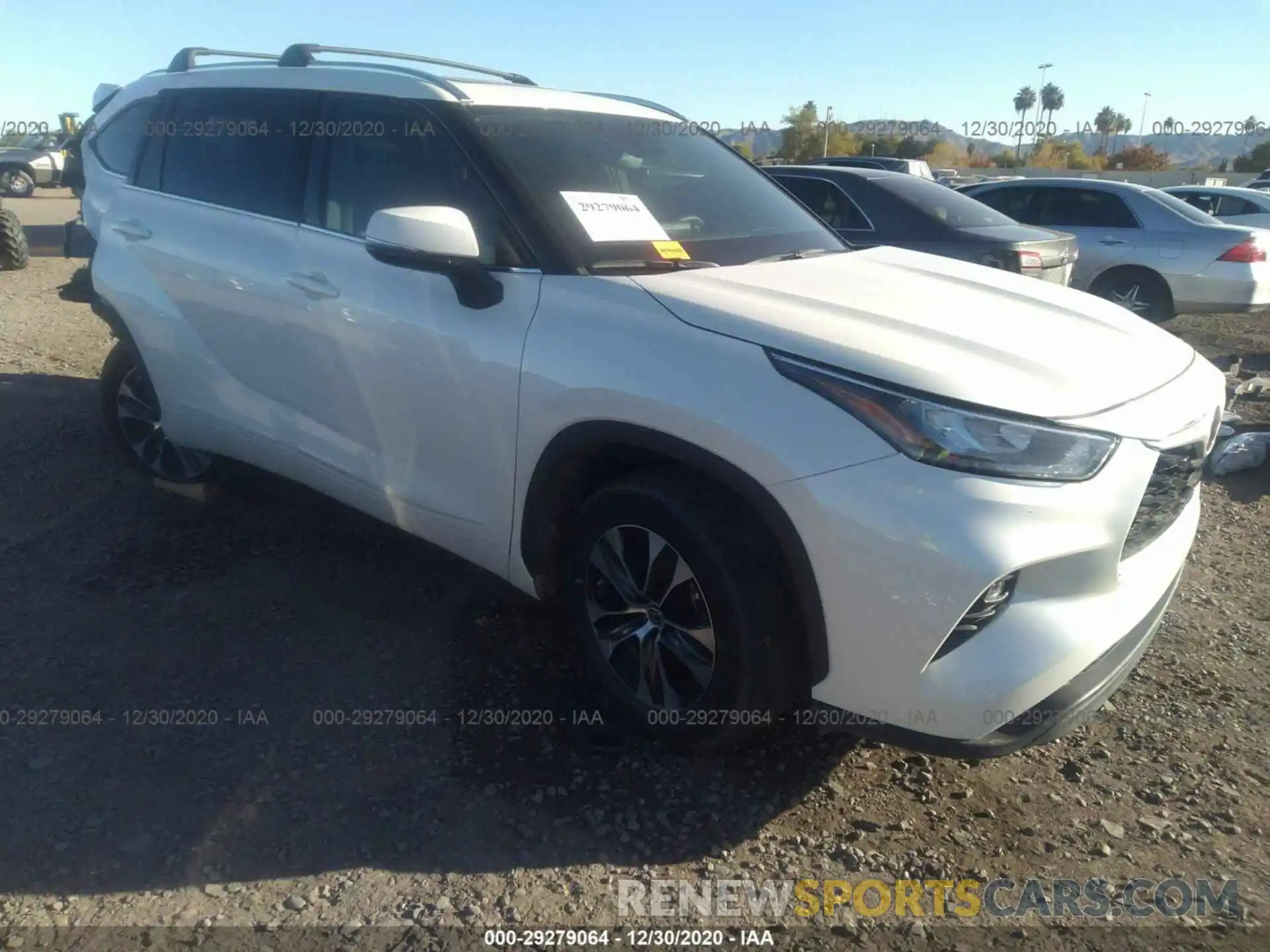 1 Photograph of a damaged car 5TDHZRAH7LS502278 TOYOTA HIGHLANDER 2020