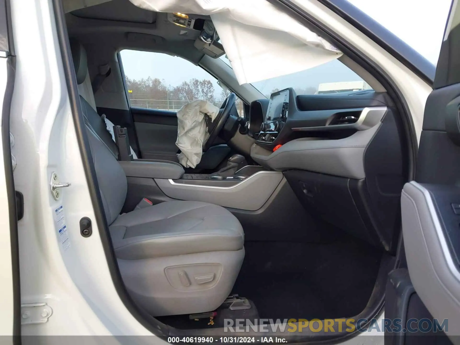 5 Photograph of a damaged car 5TDHZRBH0LS504310 TOYOTA HIGHLANDER 2020
