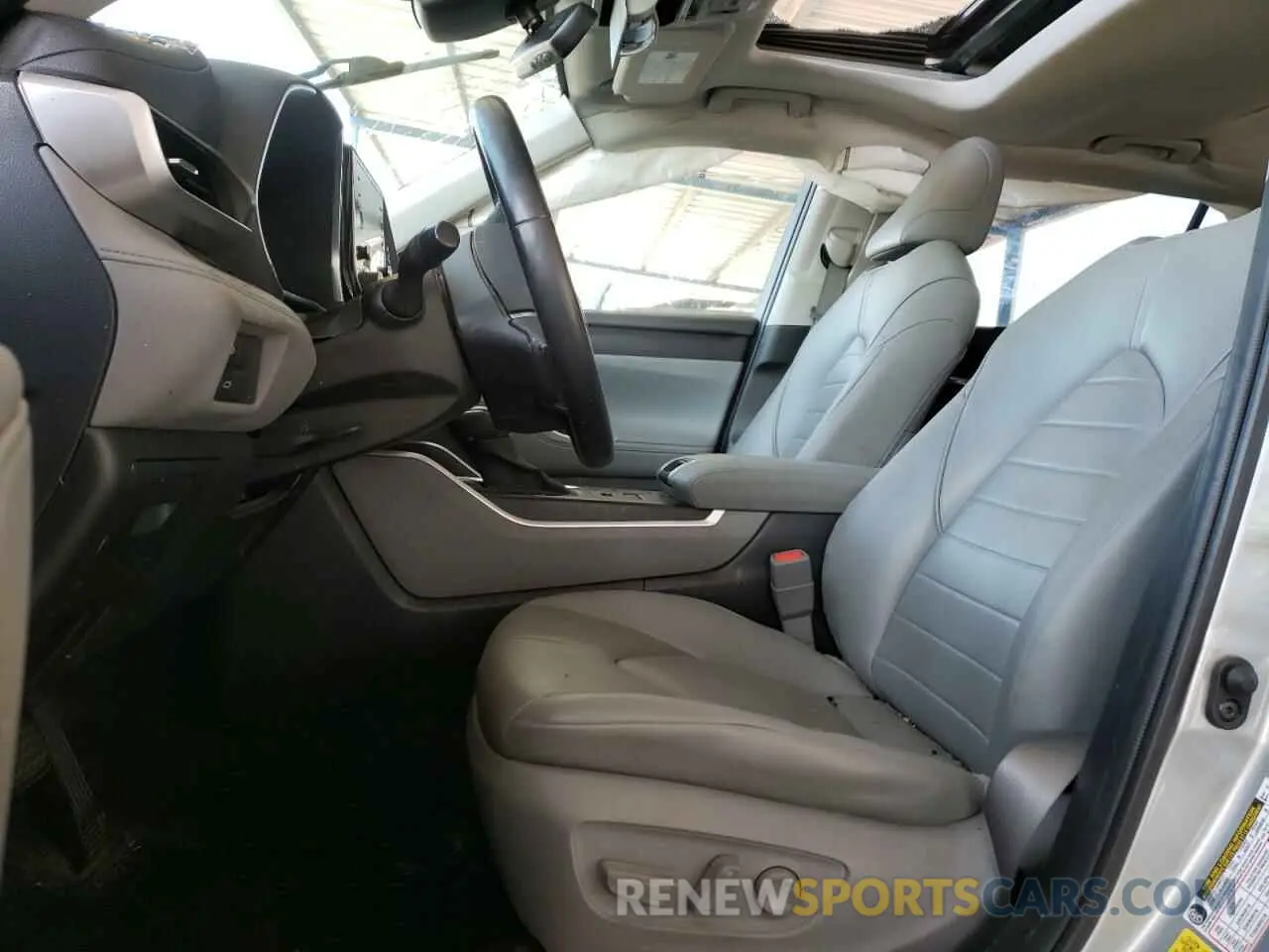 7 Photograph of a damaged car 5TDHZRBH1LS039309 TOYOTA HIGHLANDER 2020