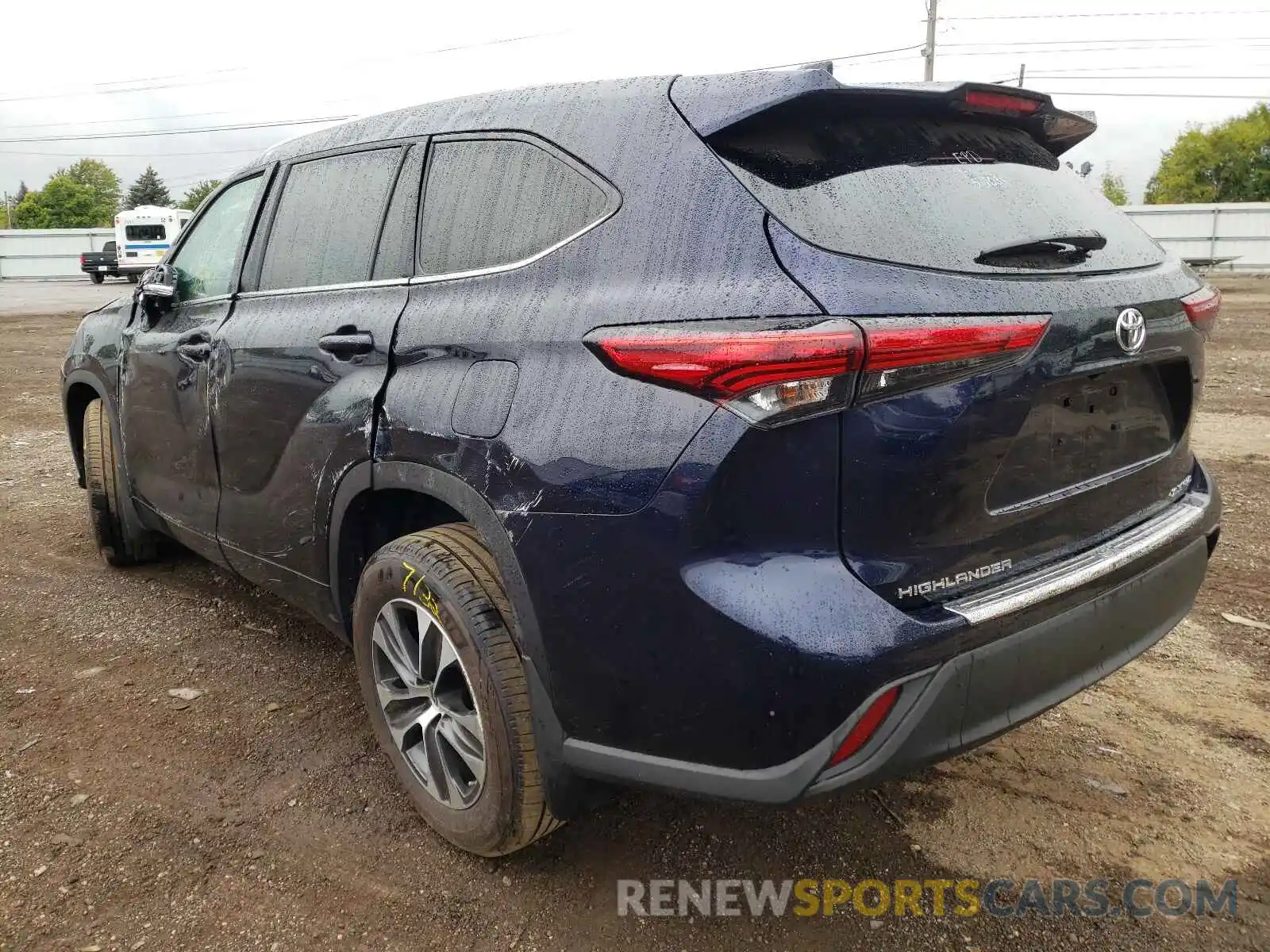 3 Photograph of a damaged car 5TDHZRBH1LS518989 TOYOTA HIGHLANDER 2020