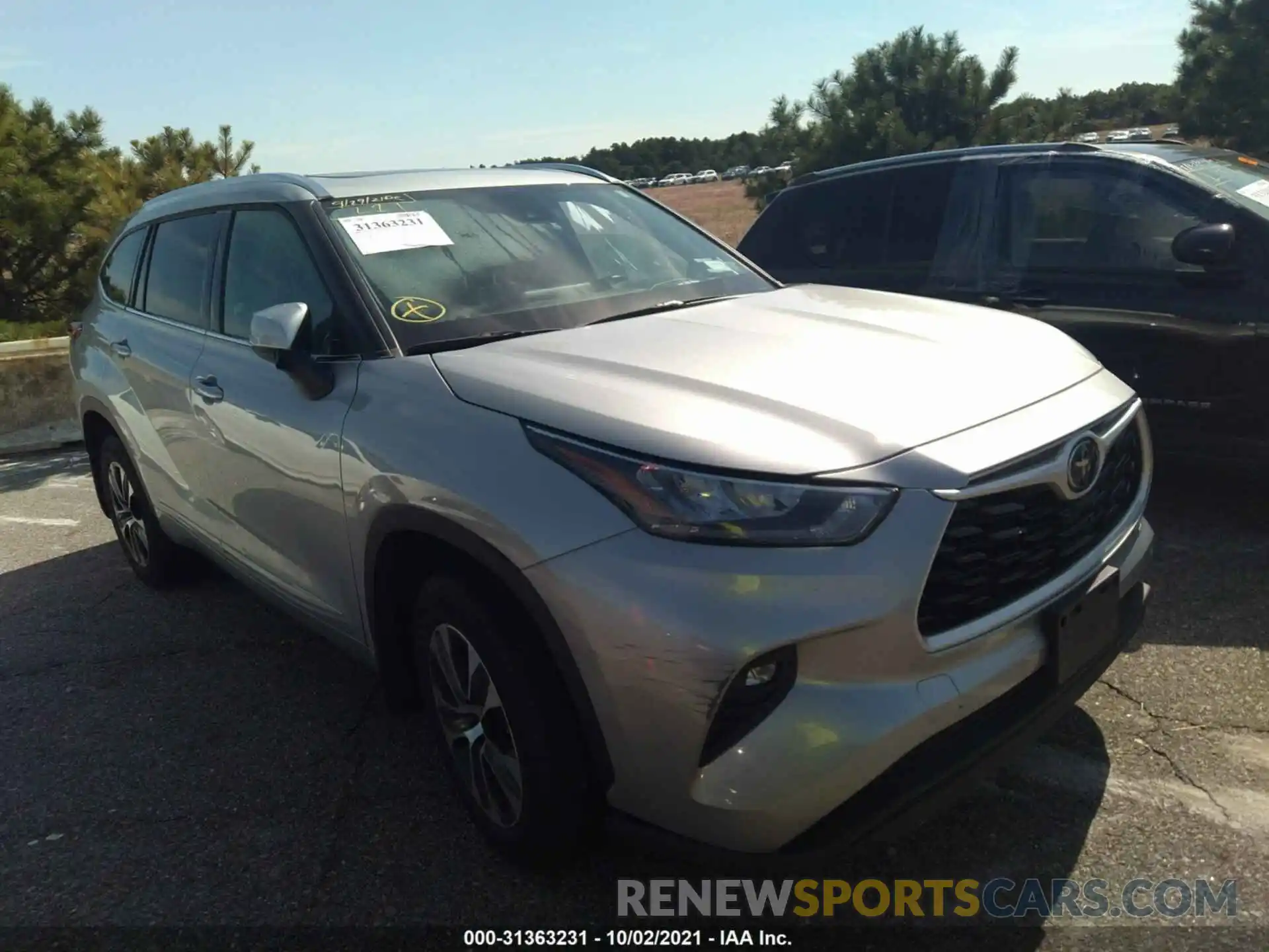 1 Photograph of a damaged car 5TDHZRBH2LS509525 TOYOTA HIGHLANDER 2020