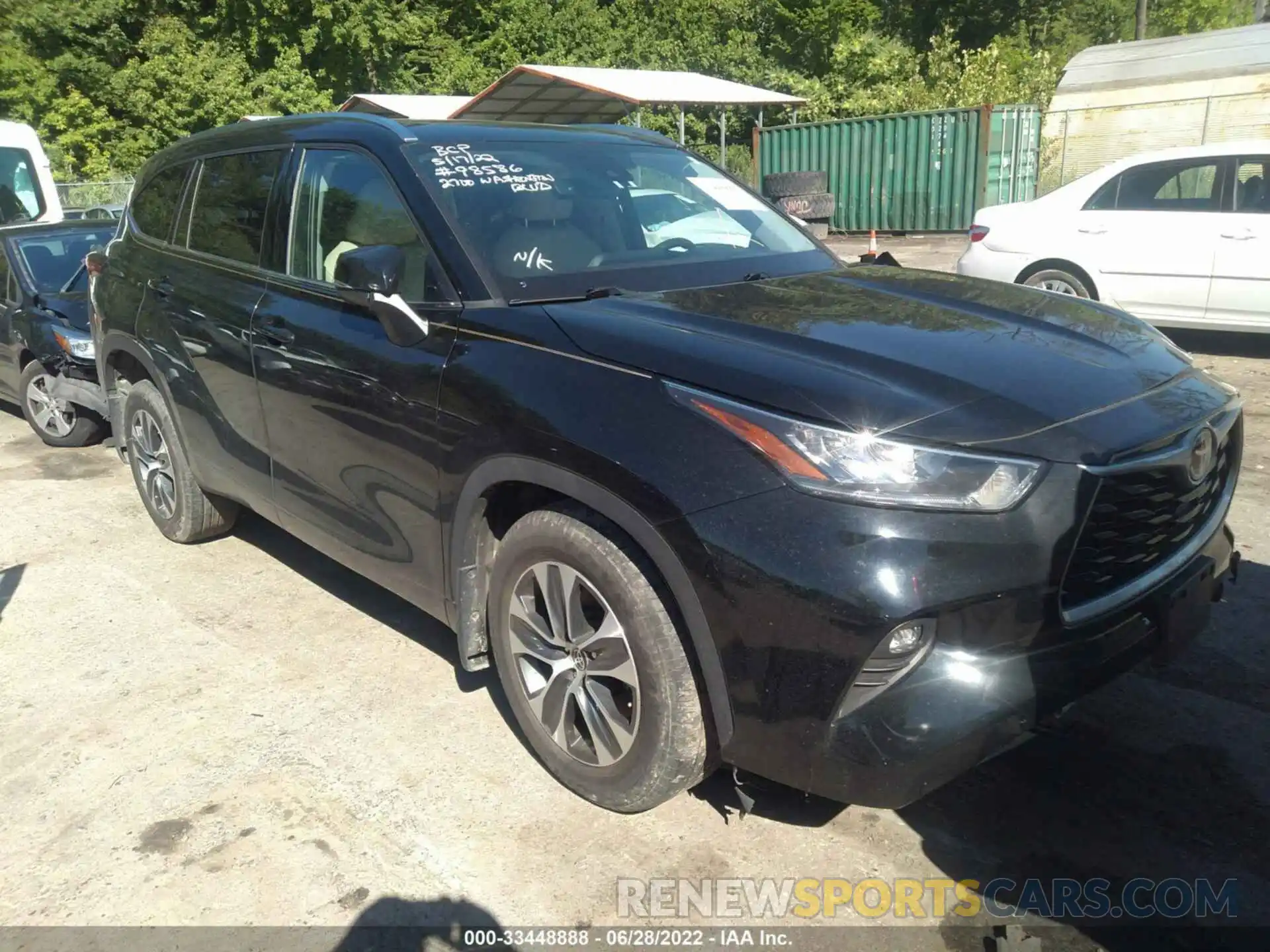 1 Photograph of a damaged car 5TDHZRBH2LS515275 TOYOTA HIGHLANDER 2020