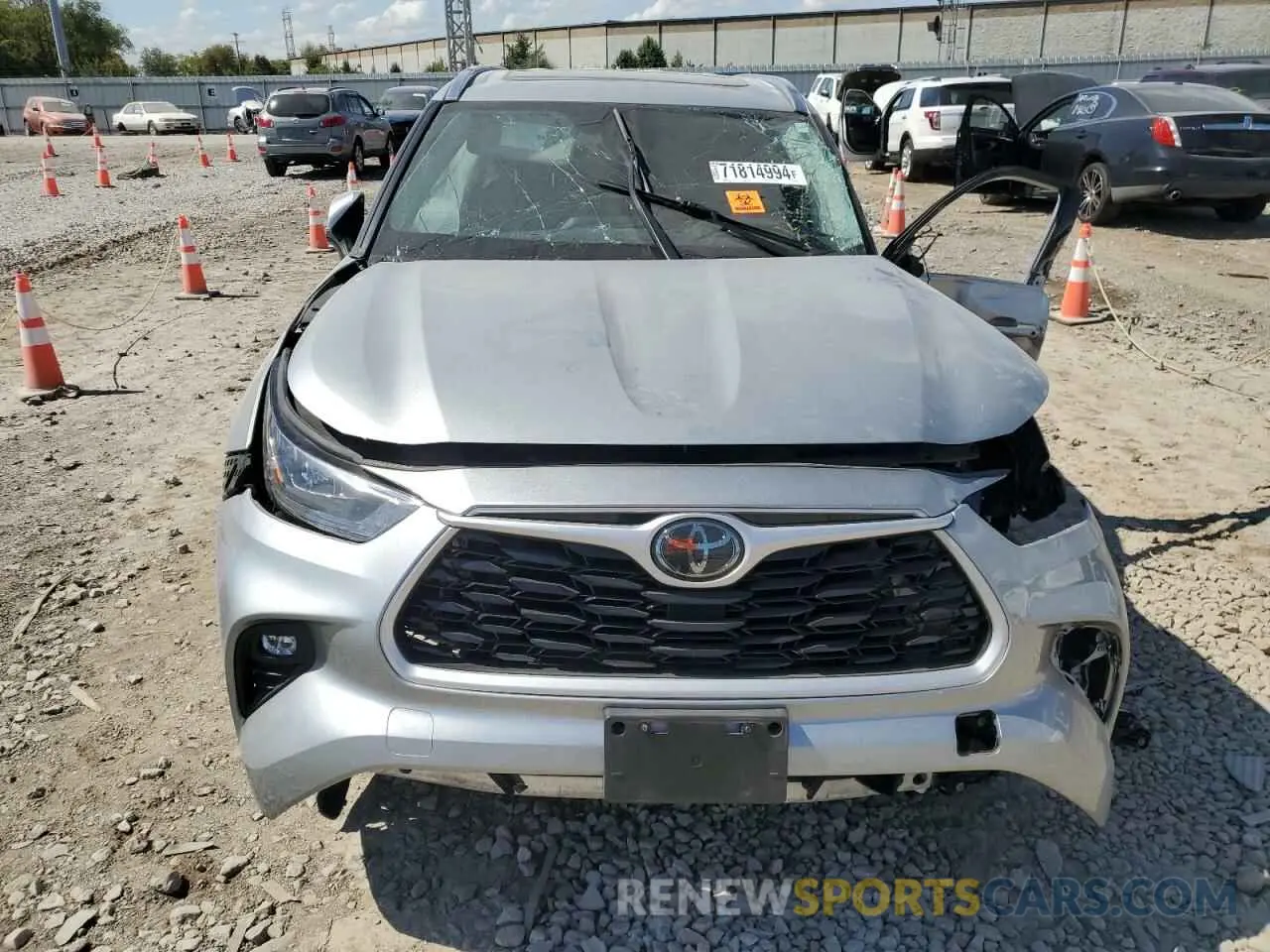 5 Photograph of a damaged car 5TDHZRBH3LS510263 TOYOTA HIGHLANDER 2020