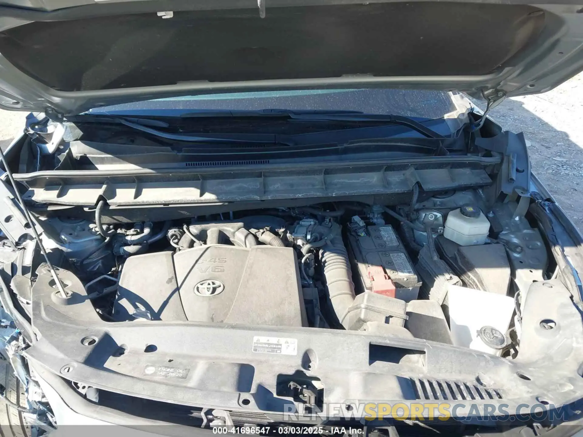 10 Photograph of a damaged car 5TDHZRBH4LS003176 TOYOTA HIGHLANDER 2020