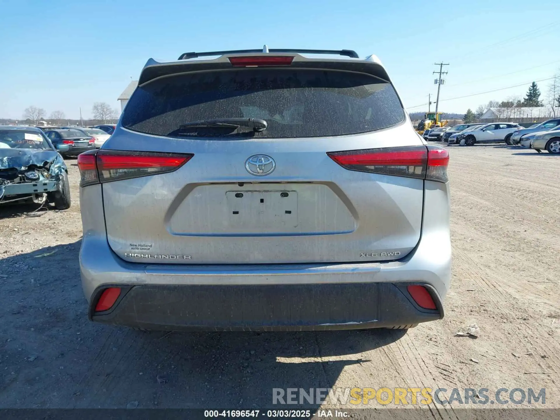 16 Photograph of a damaged car 5TDHZRBH4LS003176 TOYOTA HIGHLANDER 2020