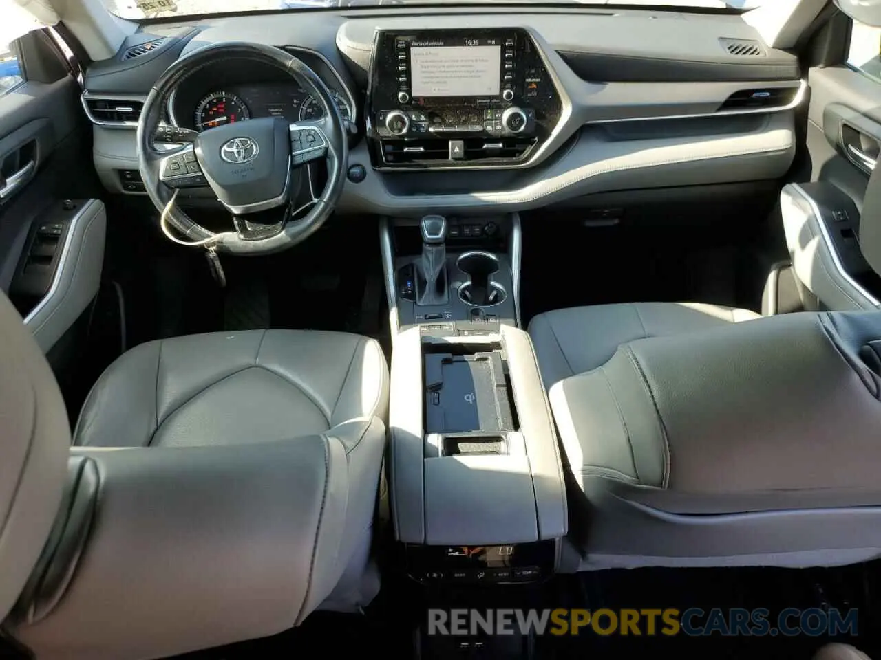 8 Photograph of a damaged car 5TDHZRBH4LS053611 TOYOTA HIGHLANDER 2020