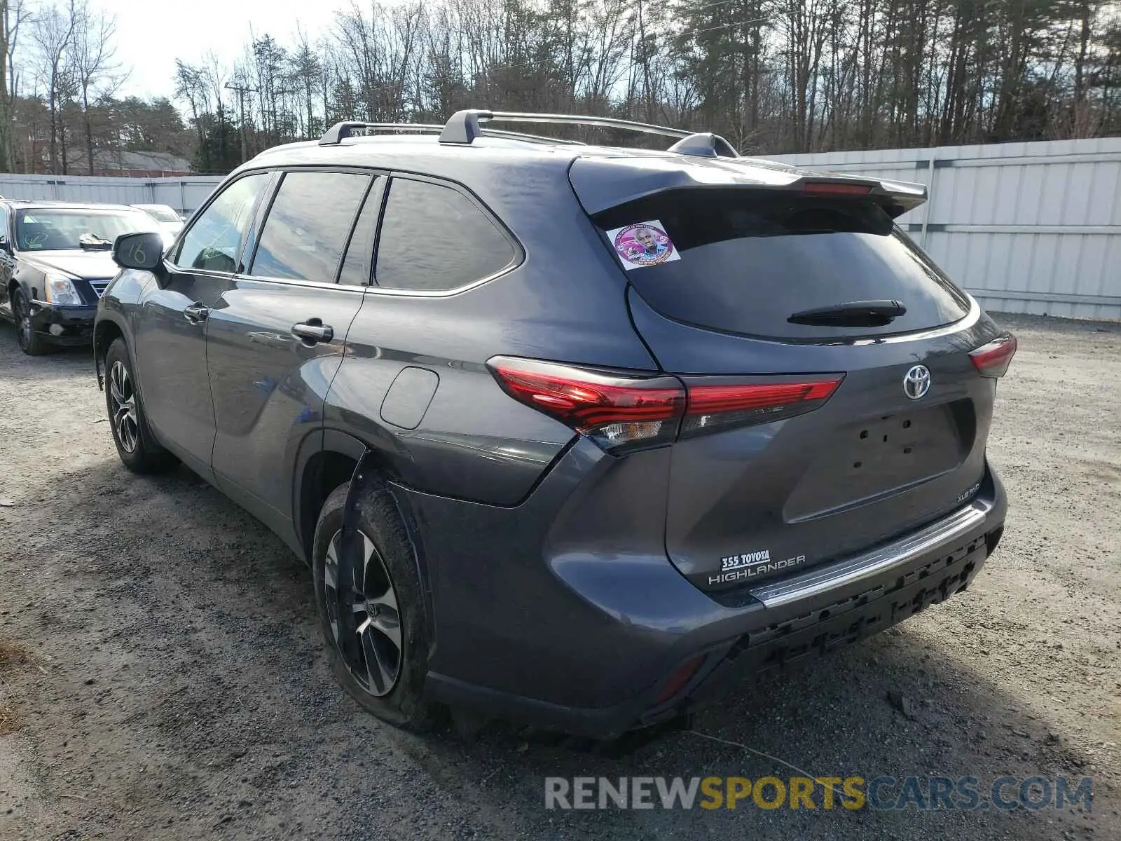 3 Photograph of a damaged car 5TDHZRBH5LS508868 TOYOTA HIGHLANDER 2020