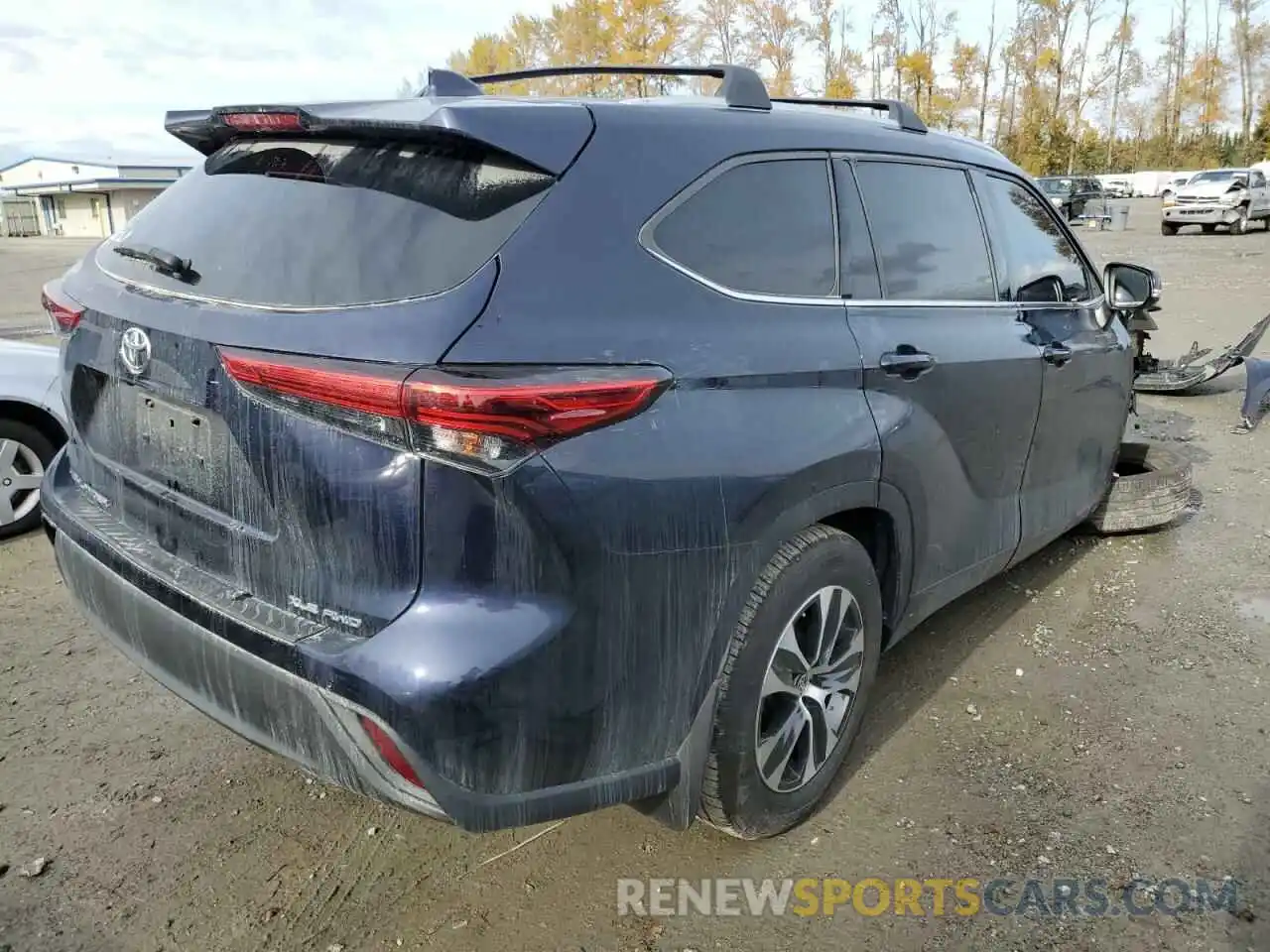 4 Photograph of a damaged car 5TDHZRBH5LS512547 TOYOTA HIGHLANDER 2020