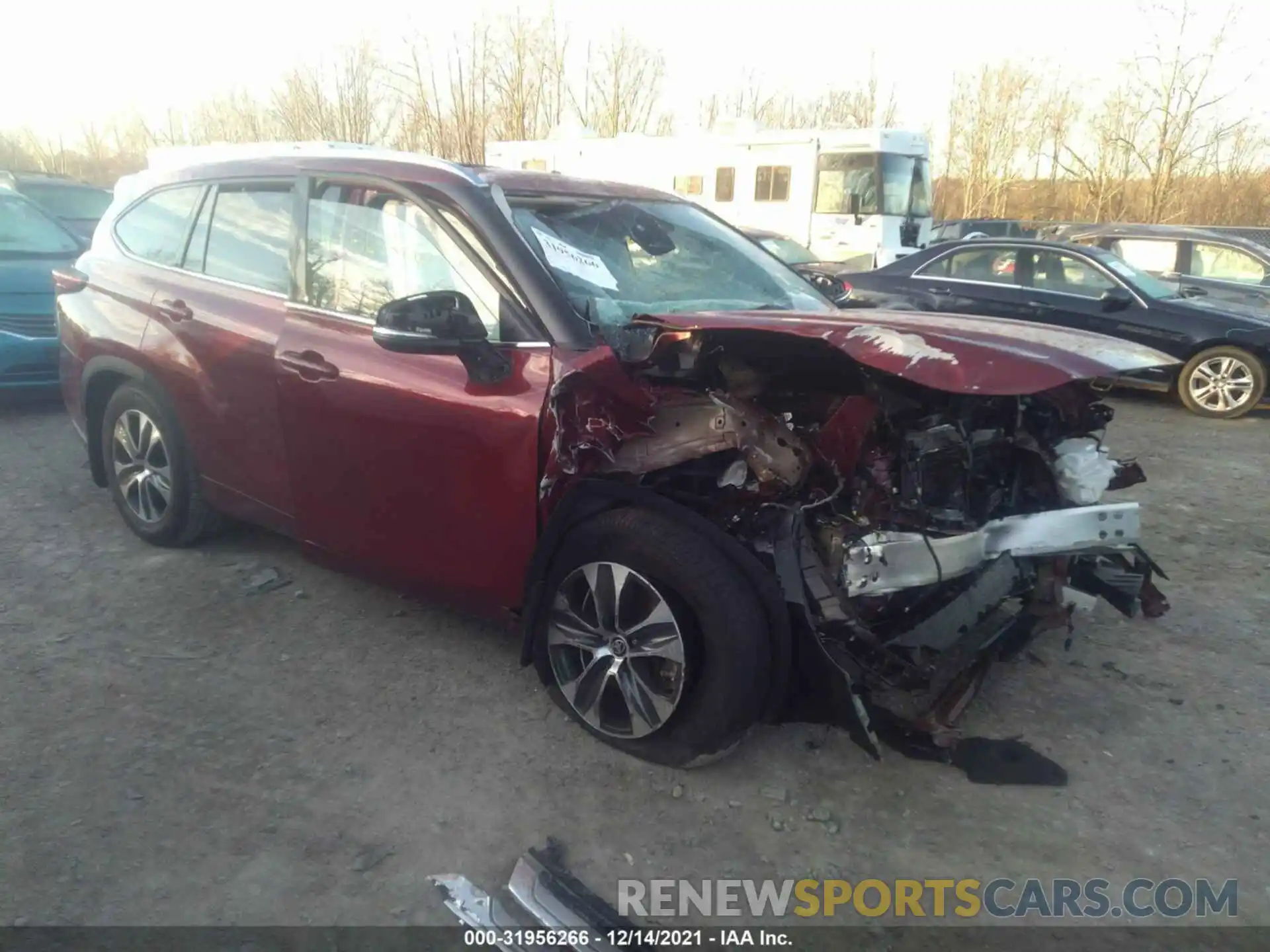 1 Photograph of a damaged car 5TDHZRBH7LS030727 TOYOTA HIGHLANDER 2020