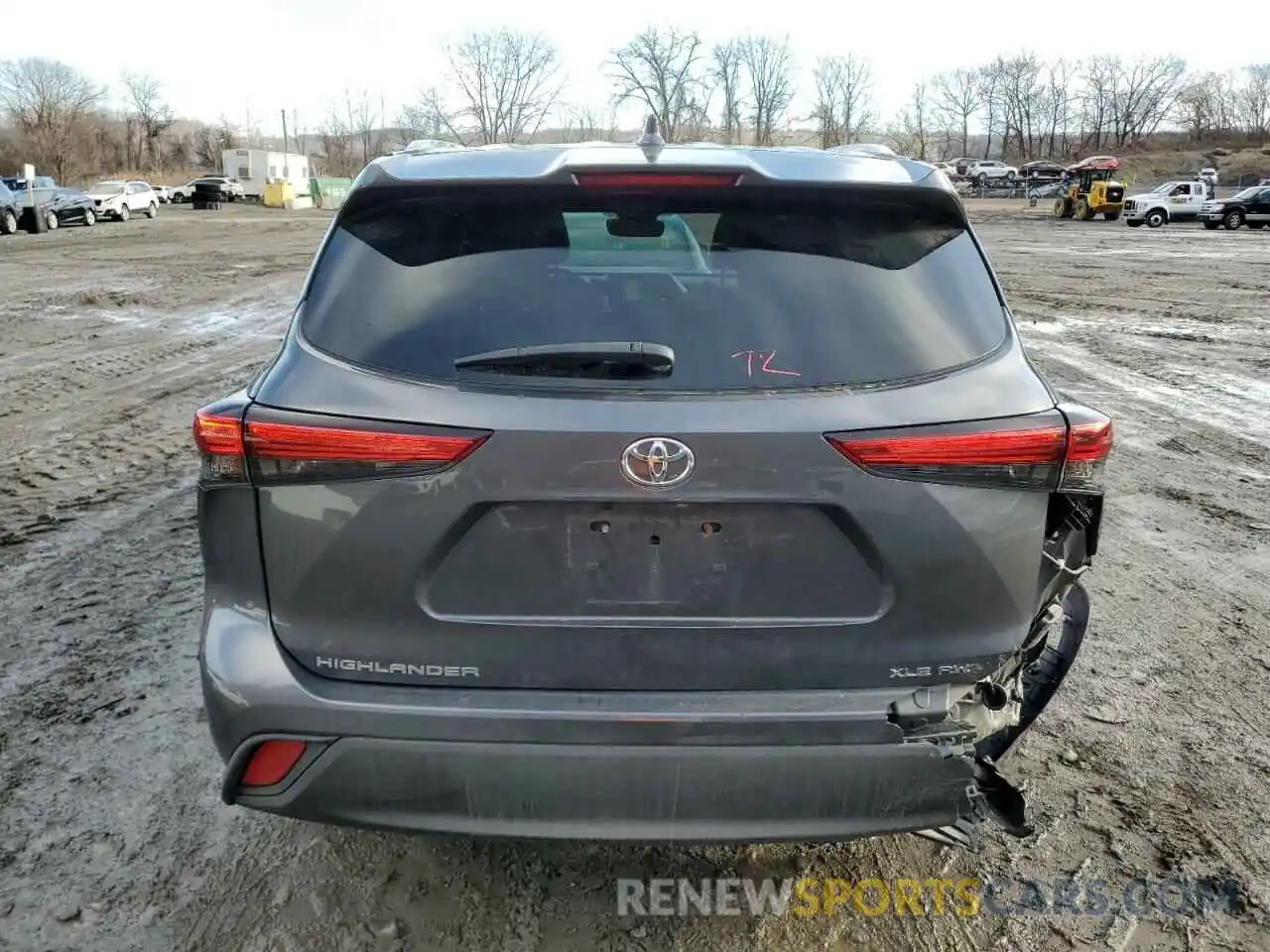 6 Photograph of a damaged car 5TDHZRBH8LS015430 TOYOTA HIGHLANDER 2020