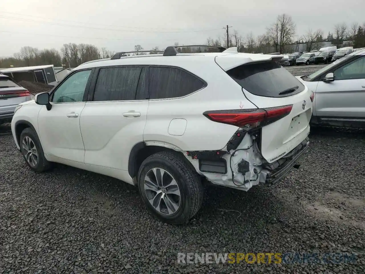 2 Photograph of a damaged car 5TDHZRBH8LS519802 TOYOTA HIGHLANDER 2020