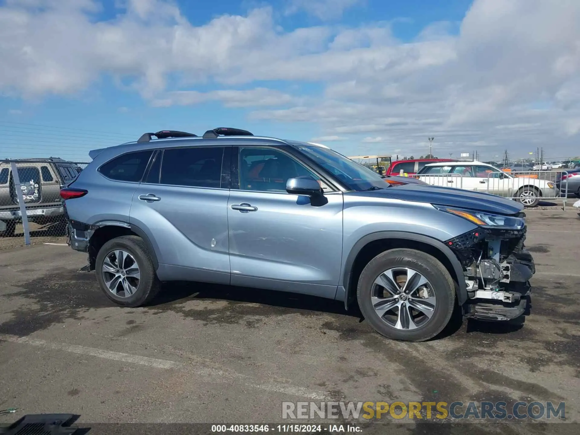 14 Photograph of a damaged car 5TDHZRBH9LS032415 TOYOTA HIGHLANDER 2020