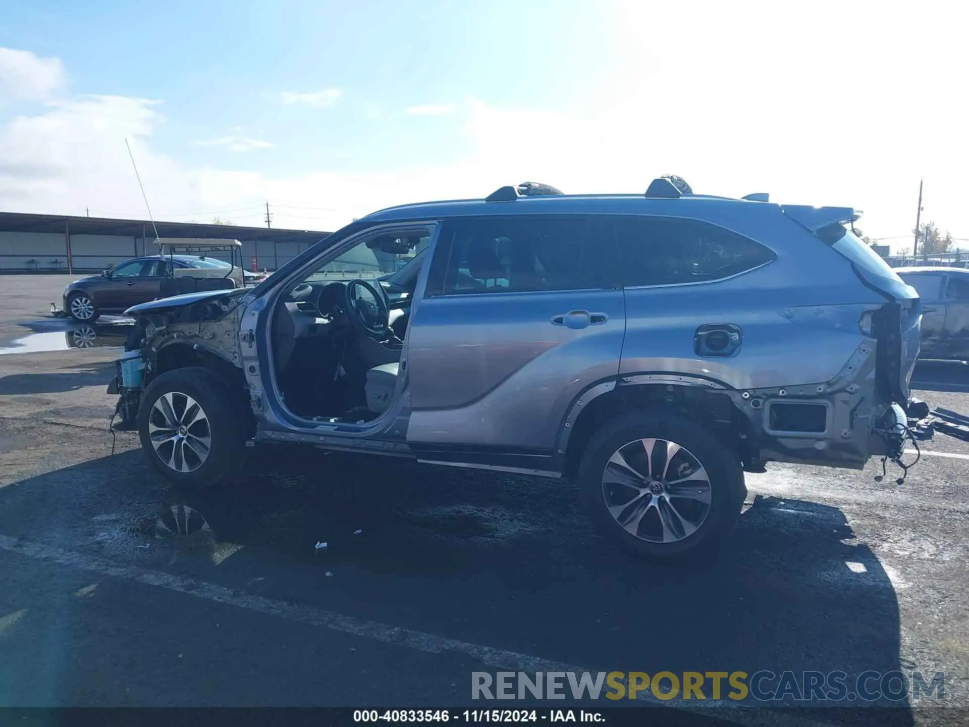 15 Photograph of a damaged car 5TDHZRBH9LS032415 TOYOTA HIGHLANDER 2020