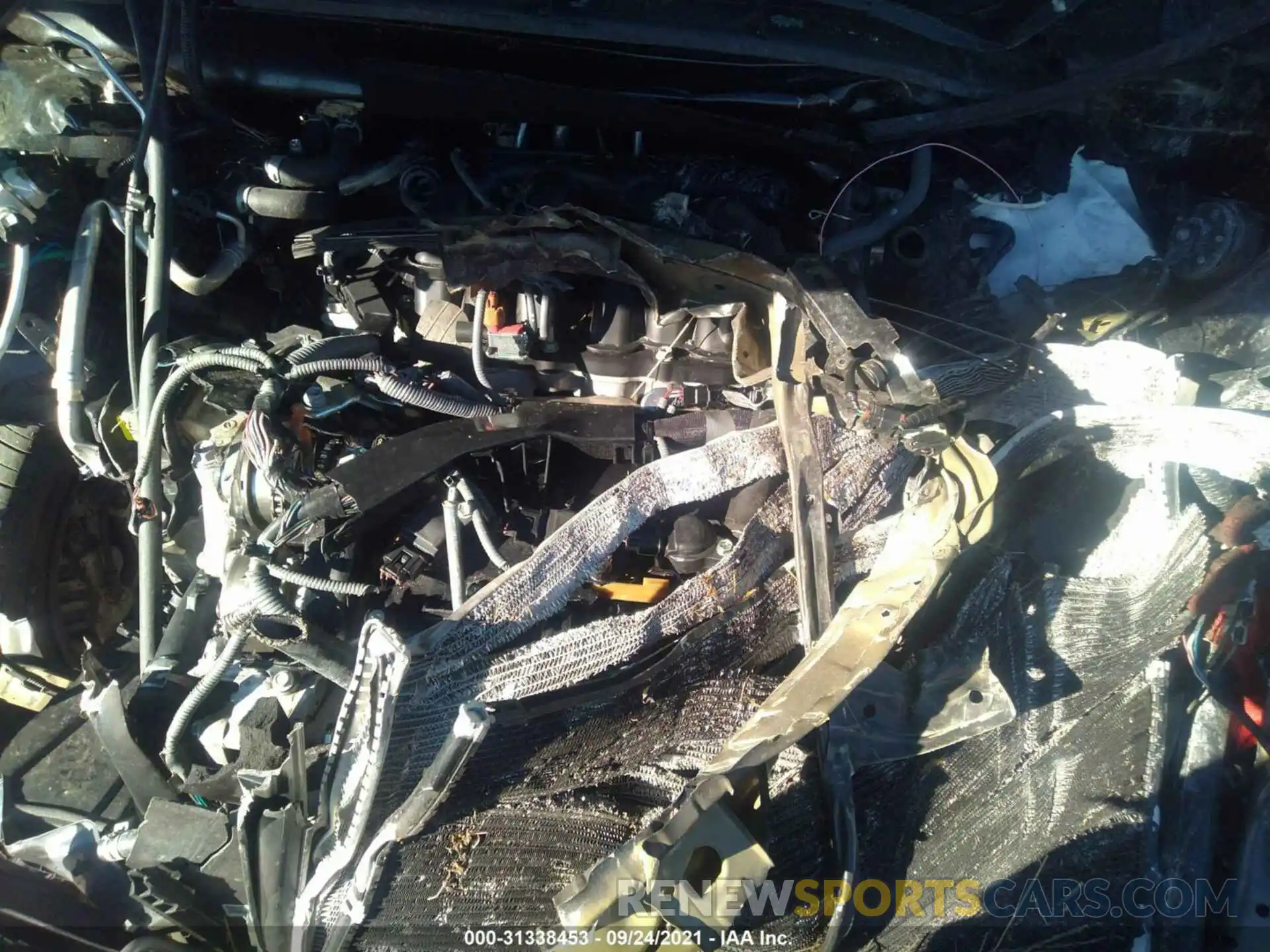 10 Photograph of a damaged car 5TDHZRBH9LS044029 TOYOTA HIGHLANDER 2020