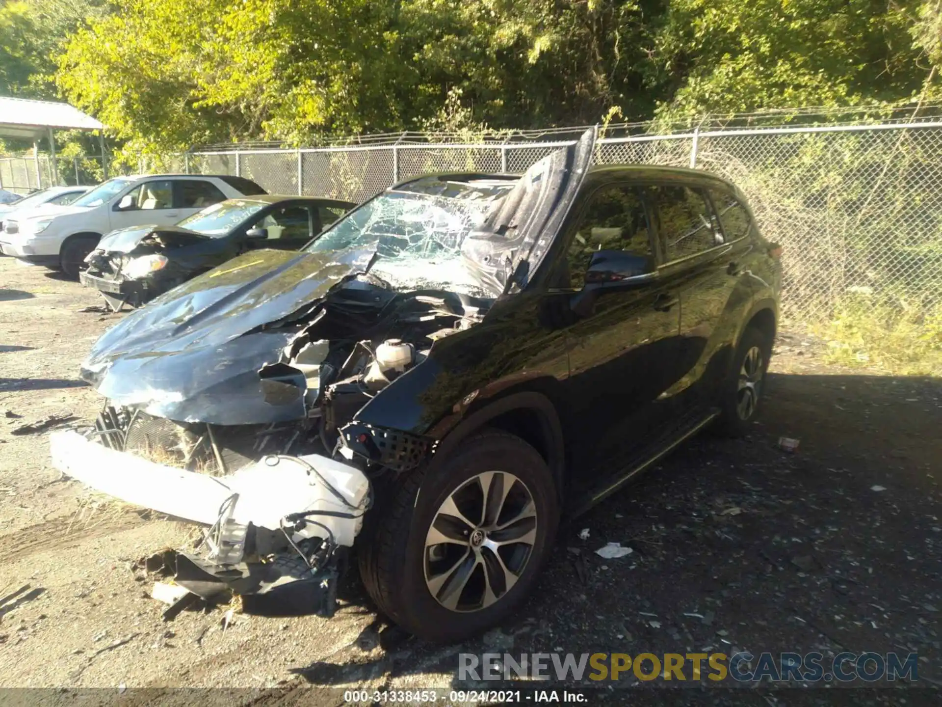 2 Photograph of a damaged car 5TDHZRBH9LS044029 TOYOTA HIGHLANDER 2020