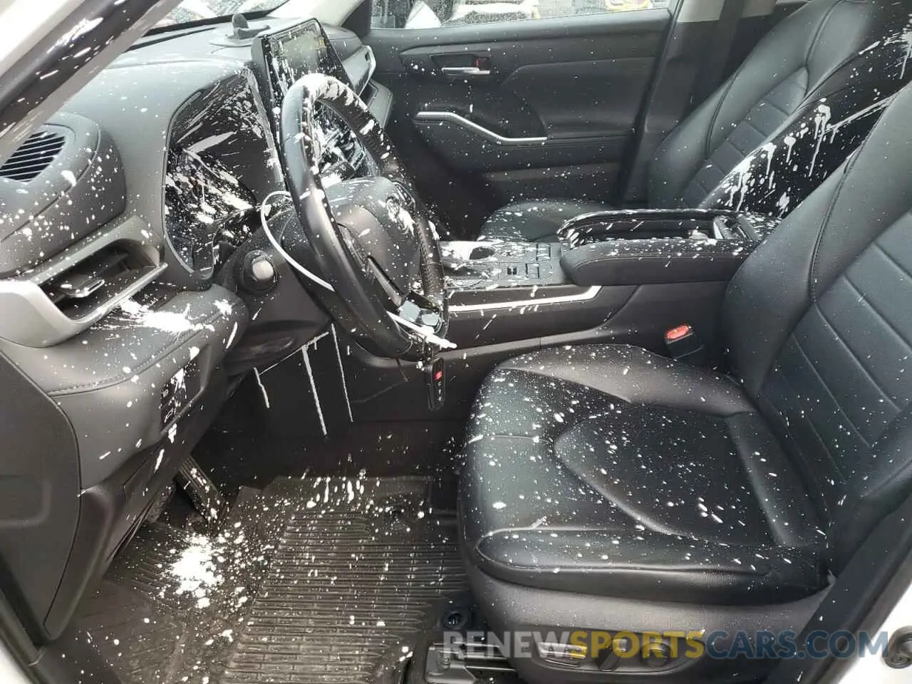 7 Photograph of a damaged car 5TDHZRBH9LS502636 TOYOTA HIGHLANDER 2020