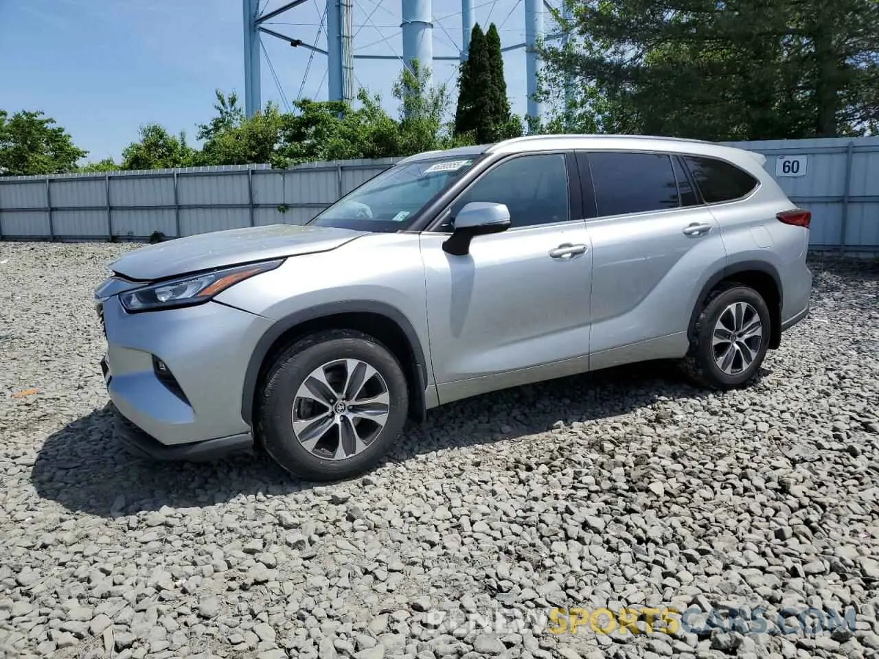 1 Photograph of a damaged car 5TDHZRBH9LS506413 TOYOTA HIGHLANDER 2020