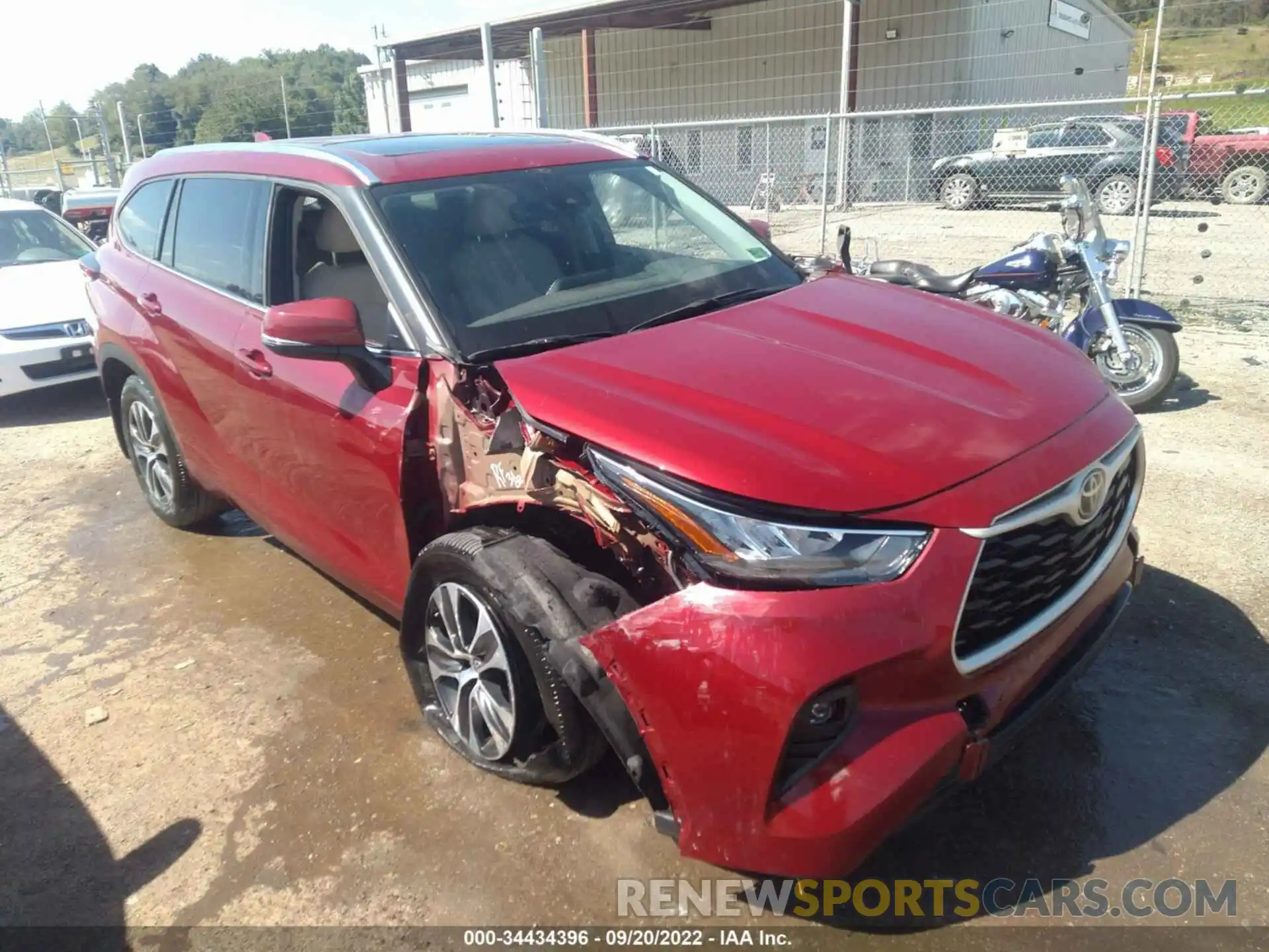 1 Photograph of a damaged car 5TDHZRBHXLS041947 TOYOTA HIGHLANDER 2020