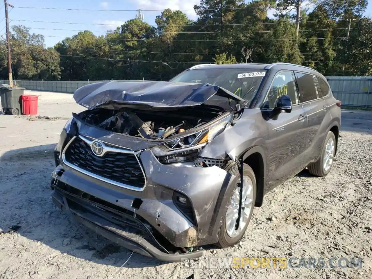 9 Photograph of a damaged car 5TDXBRCH6LS013626 TOYOTA HIGHLANDER 2020