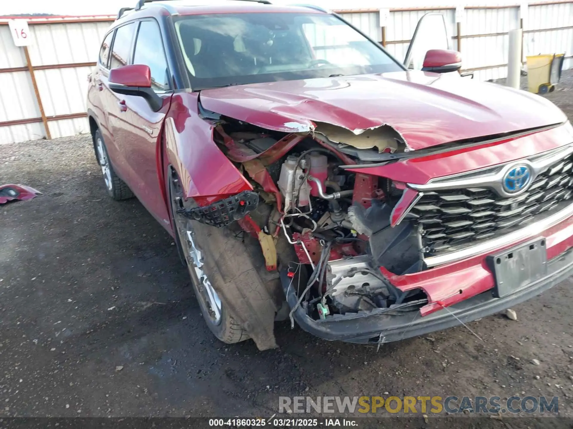 6 Photograph of a damaged car 5TDXBRCHXLS004587 TOYOTA HIGHLANDER 2020