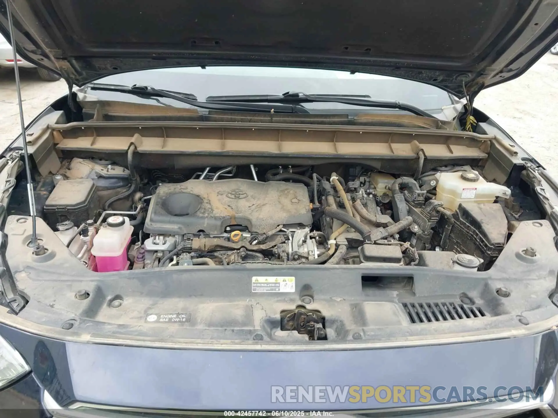 10 Photograph of a damaged car 5TDYARAH3LS002884 TOYOTA HIGHLANDER 2020