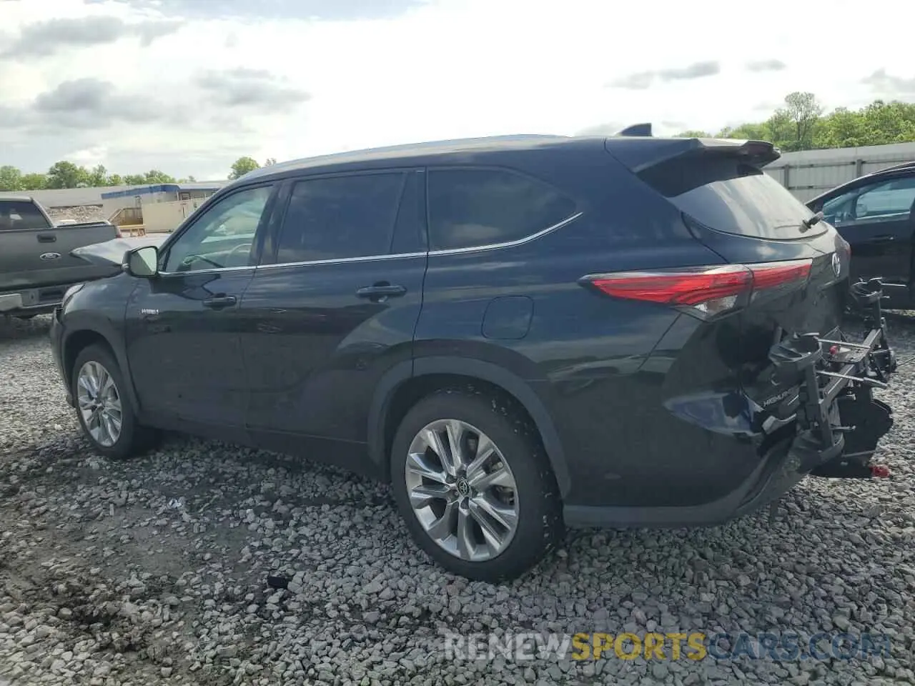 2 Photograph of a damaged car 5TDYARAH4LS004191 TOYOTA HIGHLANDER 2020