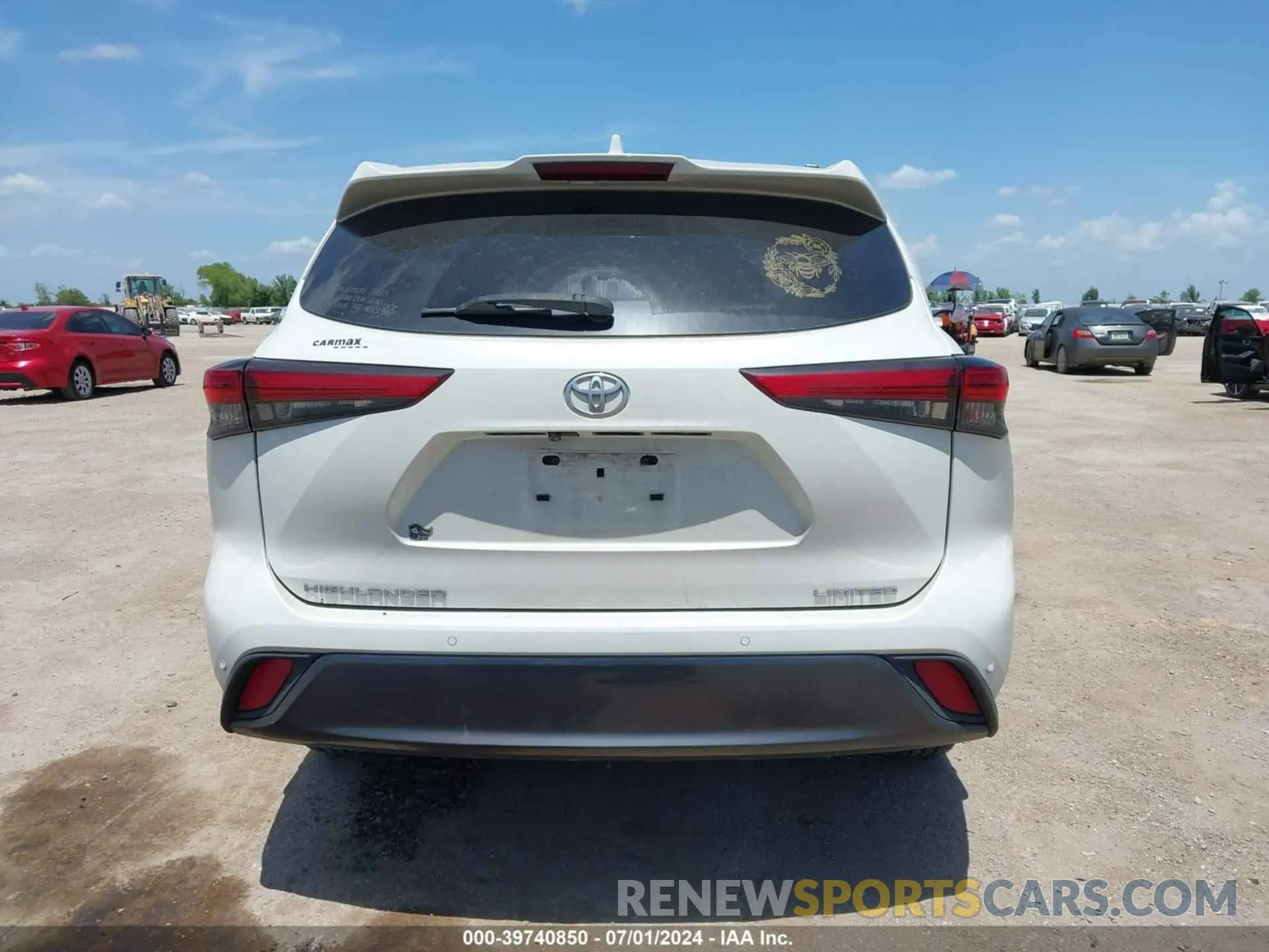 16 Photograph of a damaged car 5TDYZRAH1LS000138 TOYOTA HIGHLANDER 2020