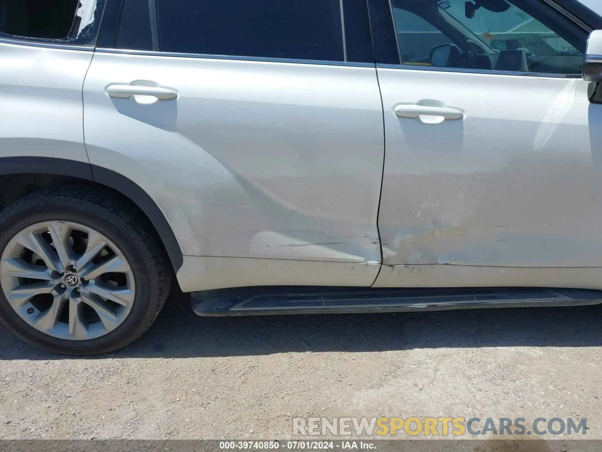 6 Photograph of a damaged car 5TDYZRAH1LS000138 TOYOTA HIGHLANDER 2020
