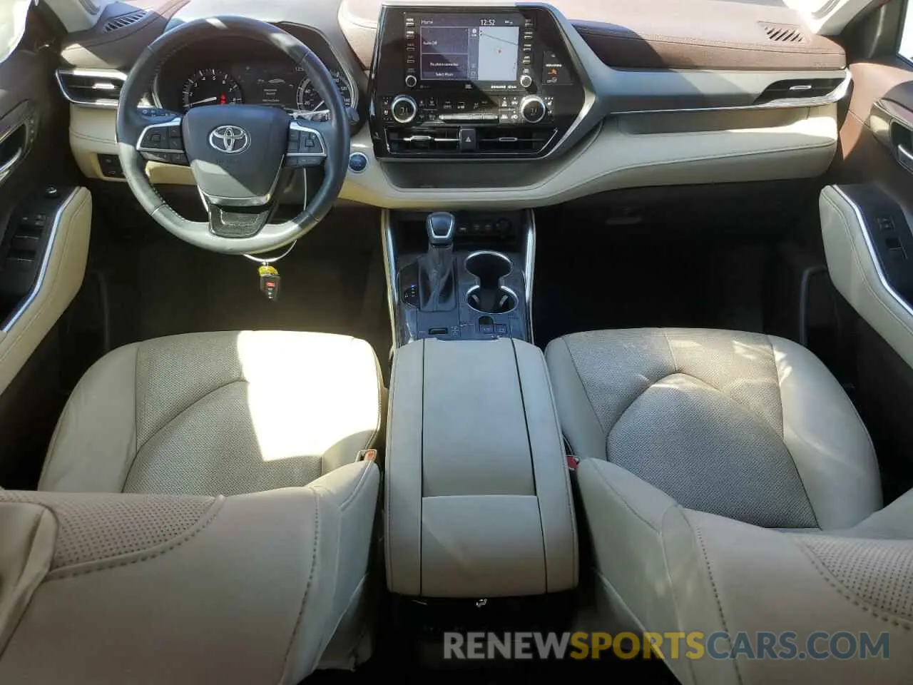 8 Photograph of a damaged car 5TDYZRAH1LS005050 TOYOTA HIGHLANDER 2020