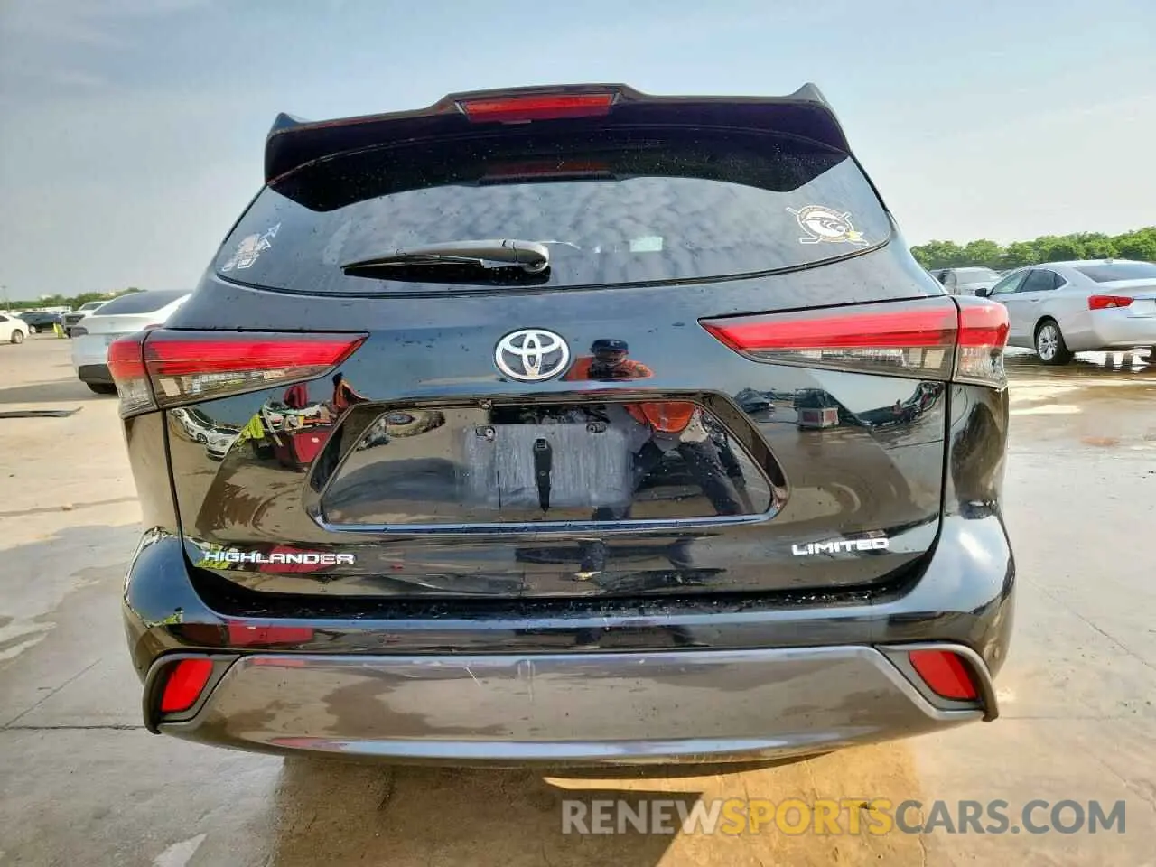 6 Photograph of a damaged car 5TDYZRAH2LS002822 TOYOTA HIGHLANDER 2020