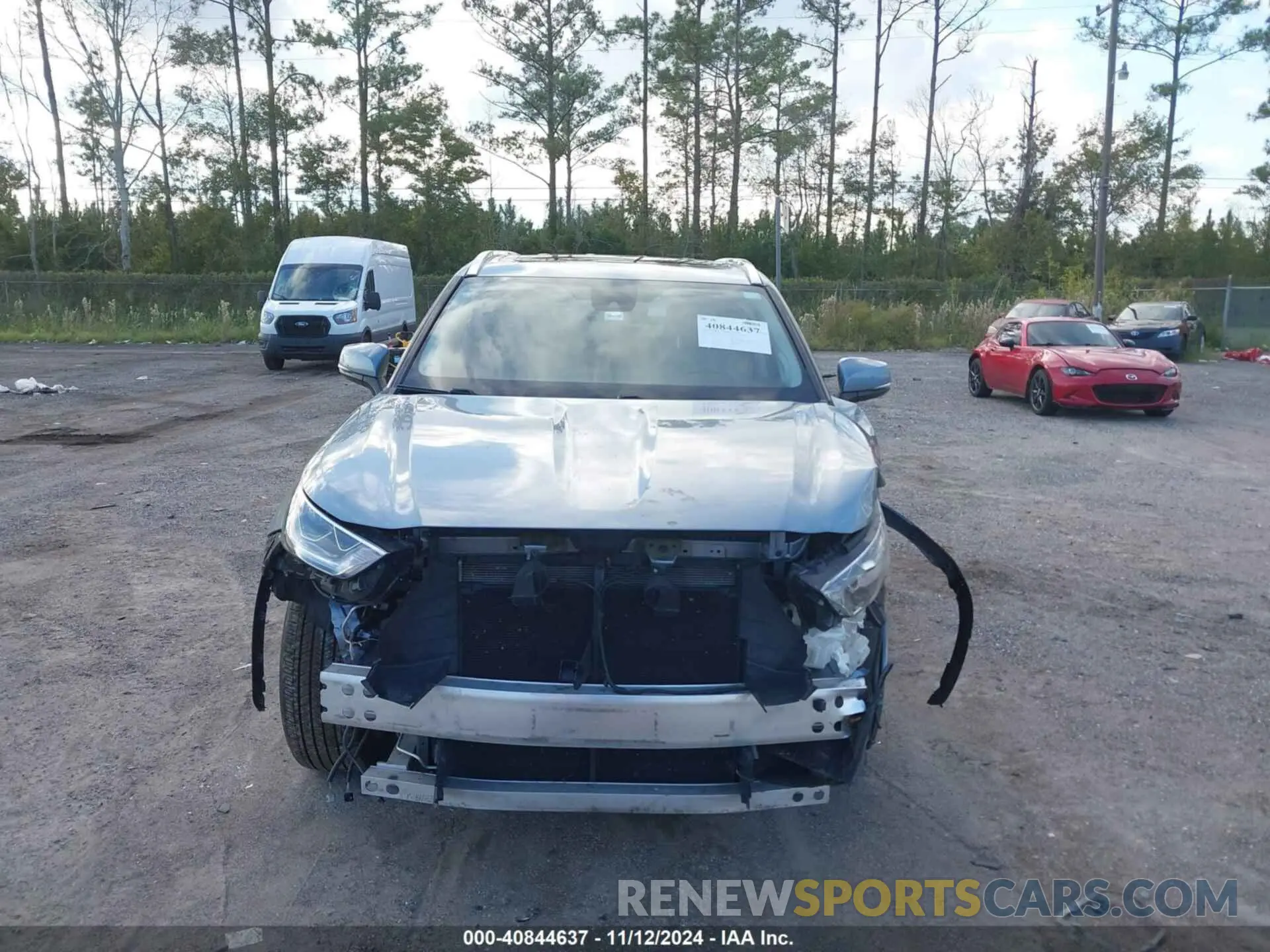 12 Photograph of a damaged car 5TDYZRAH2LS006191 TOYOTA HIGHLANDER 2020