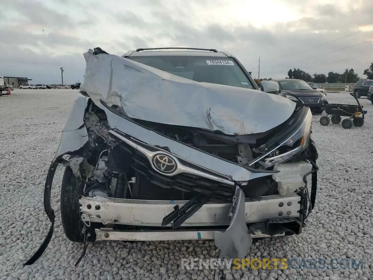 5 Photograph of a damaged car 5TDYZRAH2LS013268 TOYOTA HIGHLANDER 2020