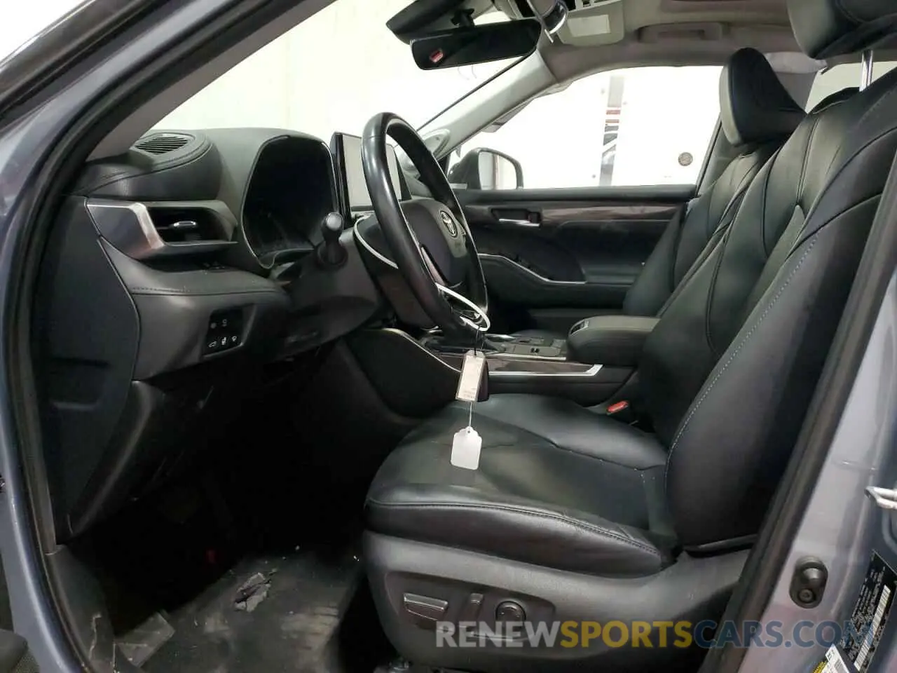 7 Photograph of a damaged car 5TDYZRAH2LS014324 TOYOTA HIGHLANDER 2020