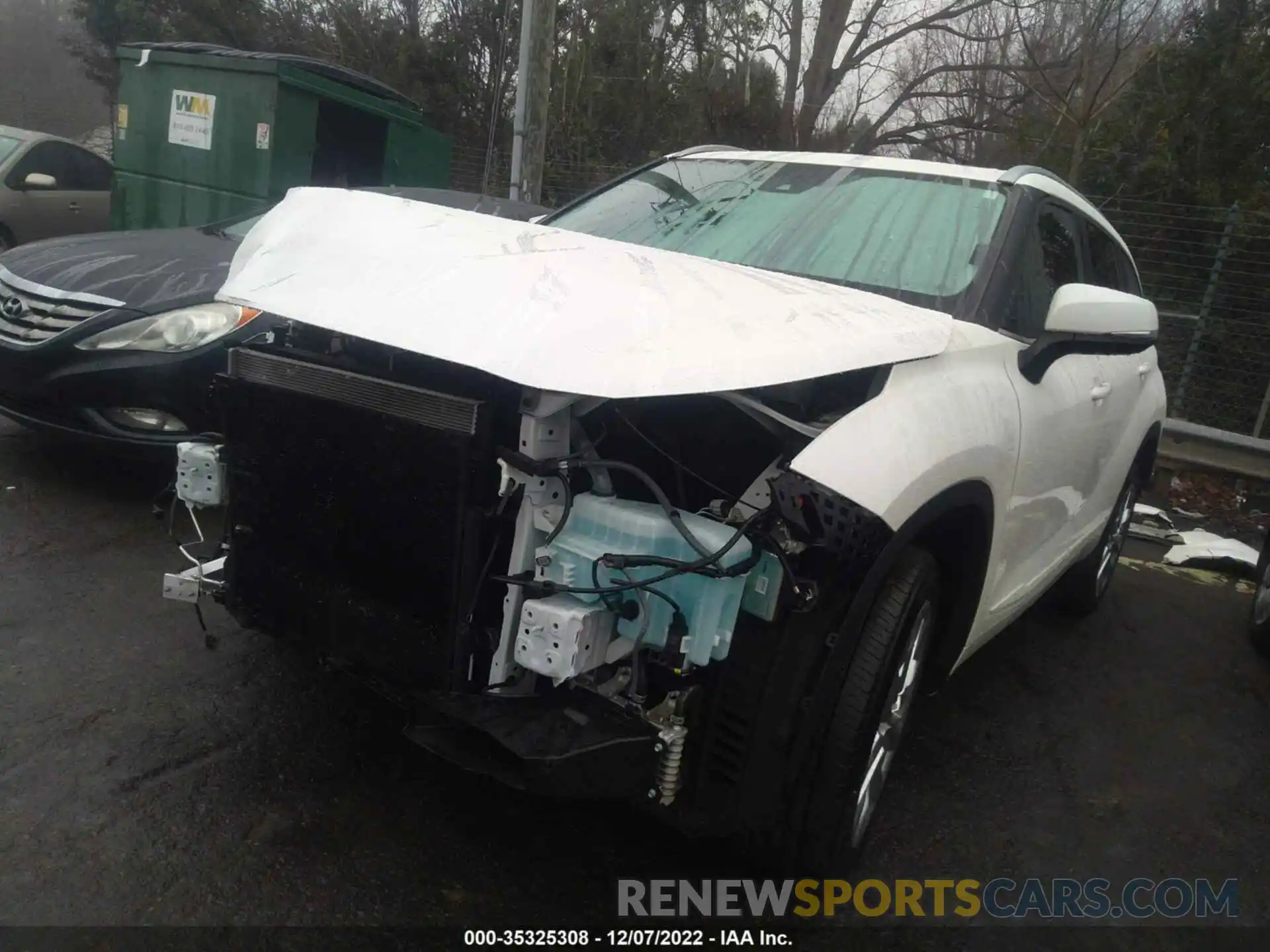 2 Photograph of a damaged car 5TDYZRAH4LS017290 TOYOTA HIGHLANDER 2020