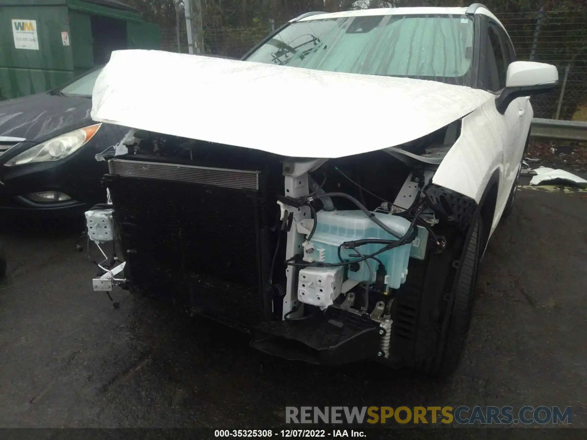 6 Photograph of a damaged car 5TDYZRAH4LS017290 TOYOTA HIGHLANDER 2020