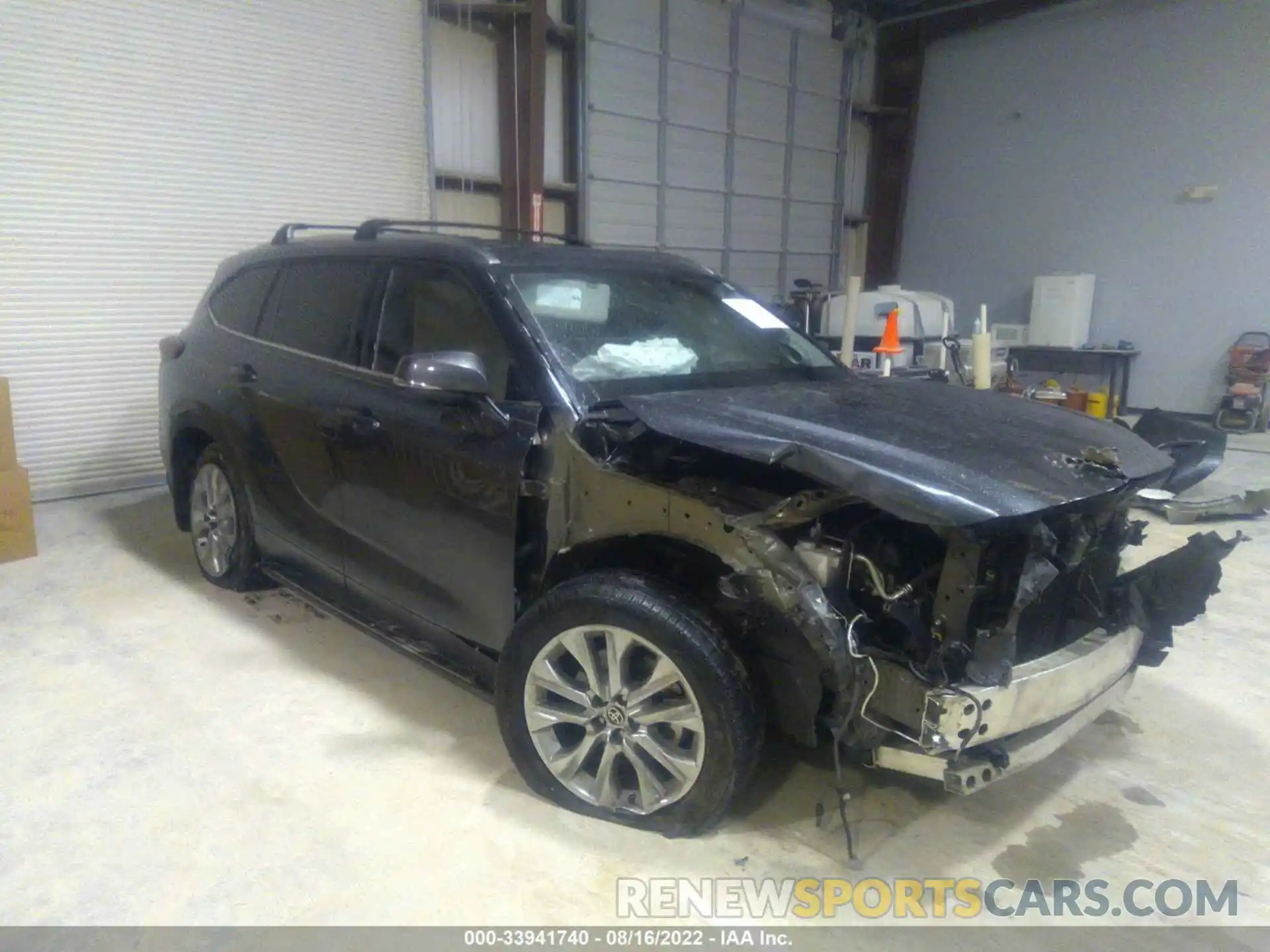 1 Photograph of a damaged car 5TDYZRAH5LS016973 TOYOTA HIGHLANDER 2020