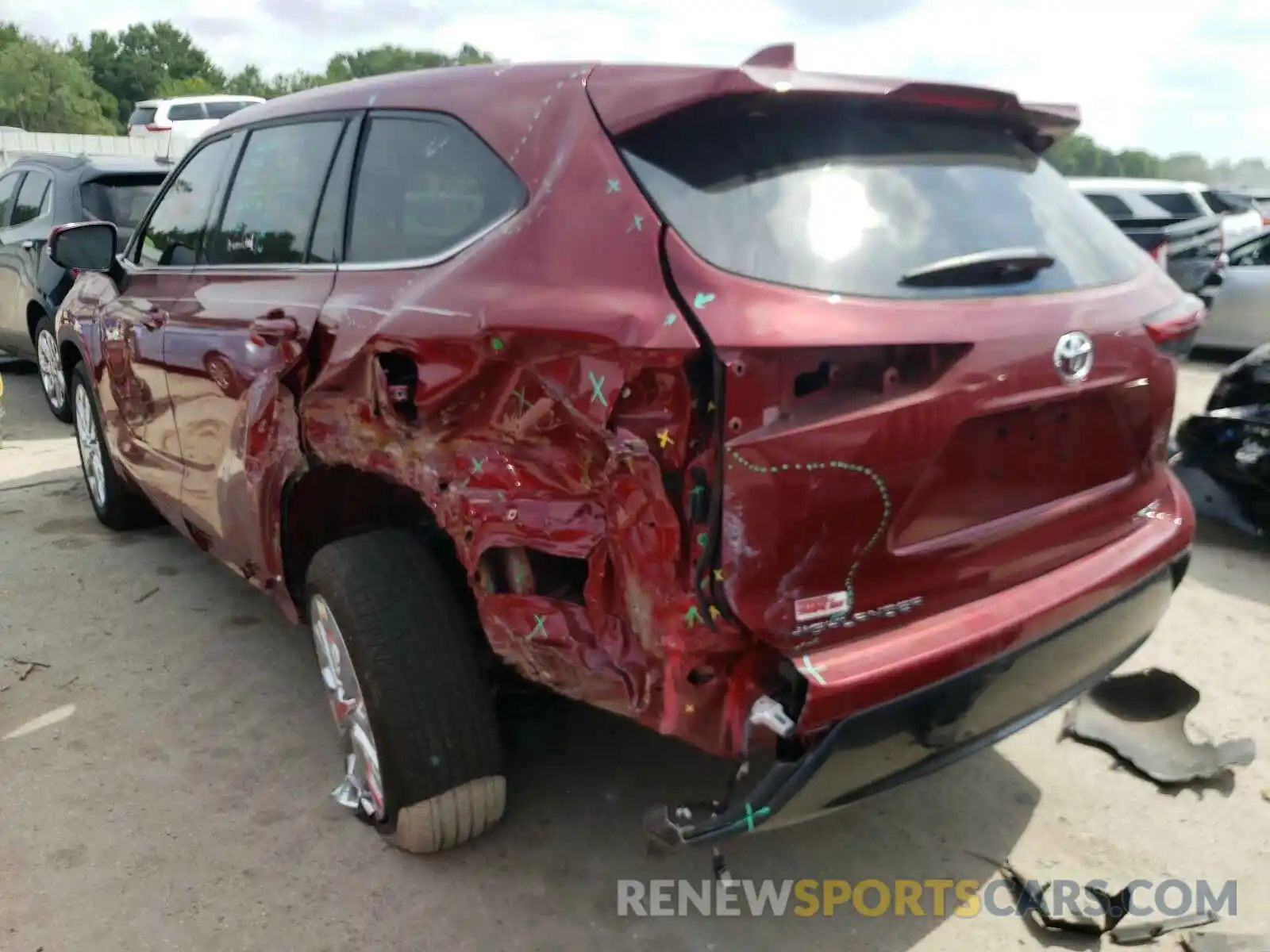 3 Photograph of a damaged car 5TDYZRAH6LS004167 TOYOTA HIGHLANDER 2020