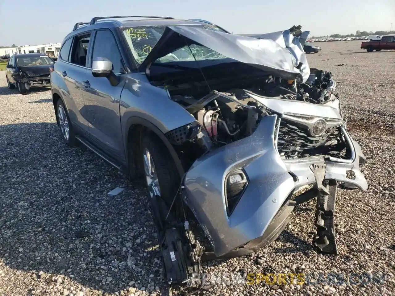 1 Photograph of a damaged car 5TDYZRAH6LS007781 TOYOTA HIGHLANDER 2020