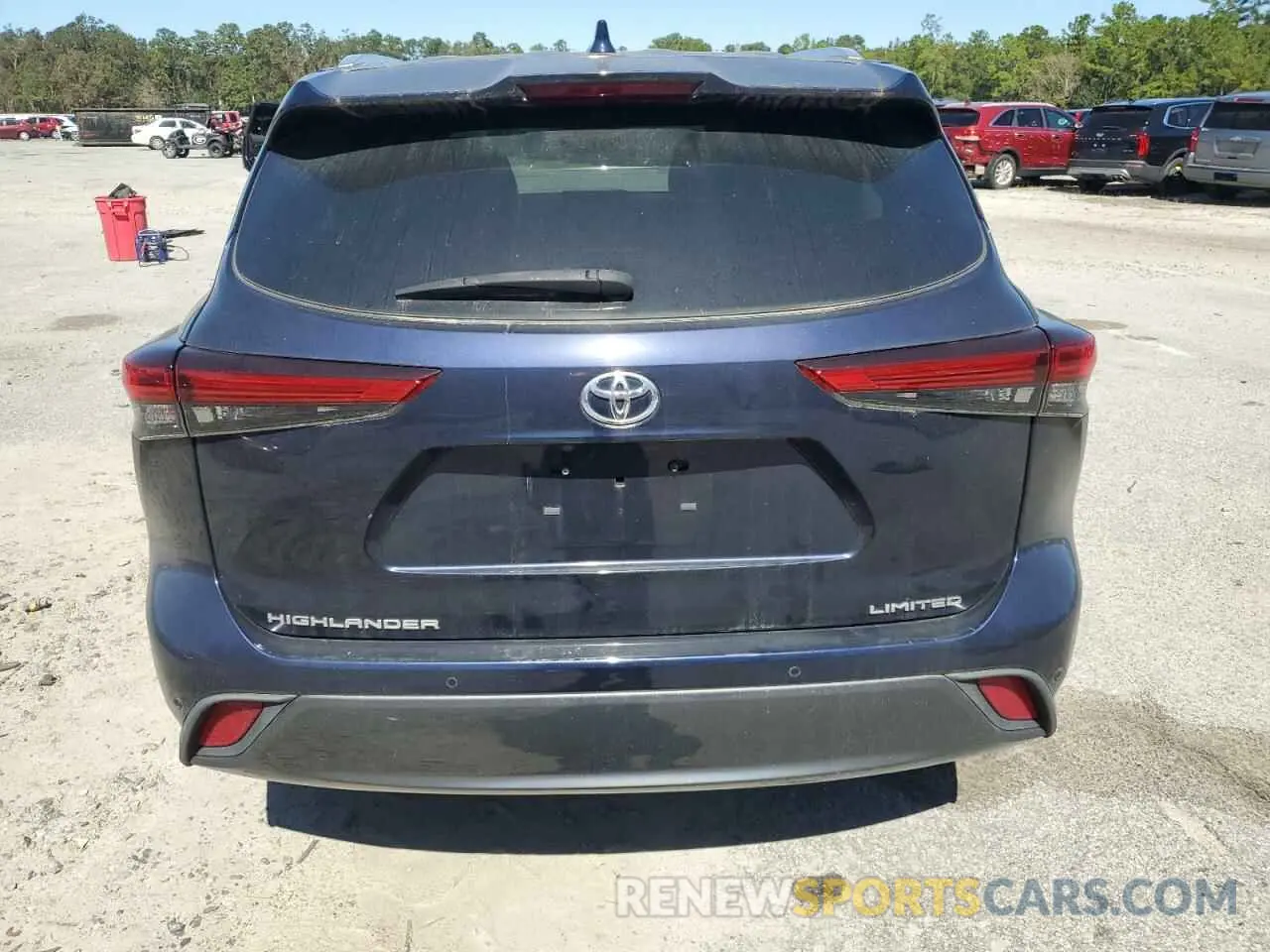 6 Photograph of a damaged car 5TDYZRAH7LS010849 TOYOTA HIGHLANDER 2020