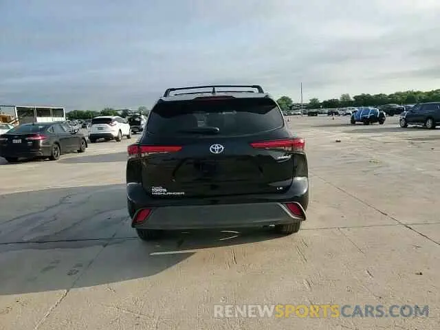 14 Photograph of a damaged car 5TDZARAH0LS501159 TOYOTA HIGHLANDER 2020