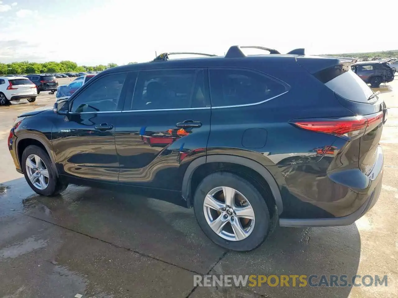 2 Photograph of a damaged car 5TDZARAH0LS501159 TOYOTA HIGHLANDER 2020