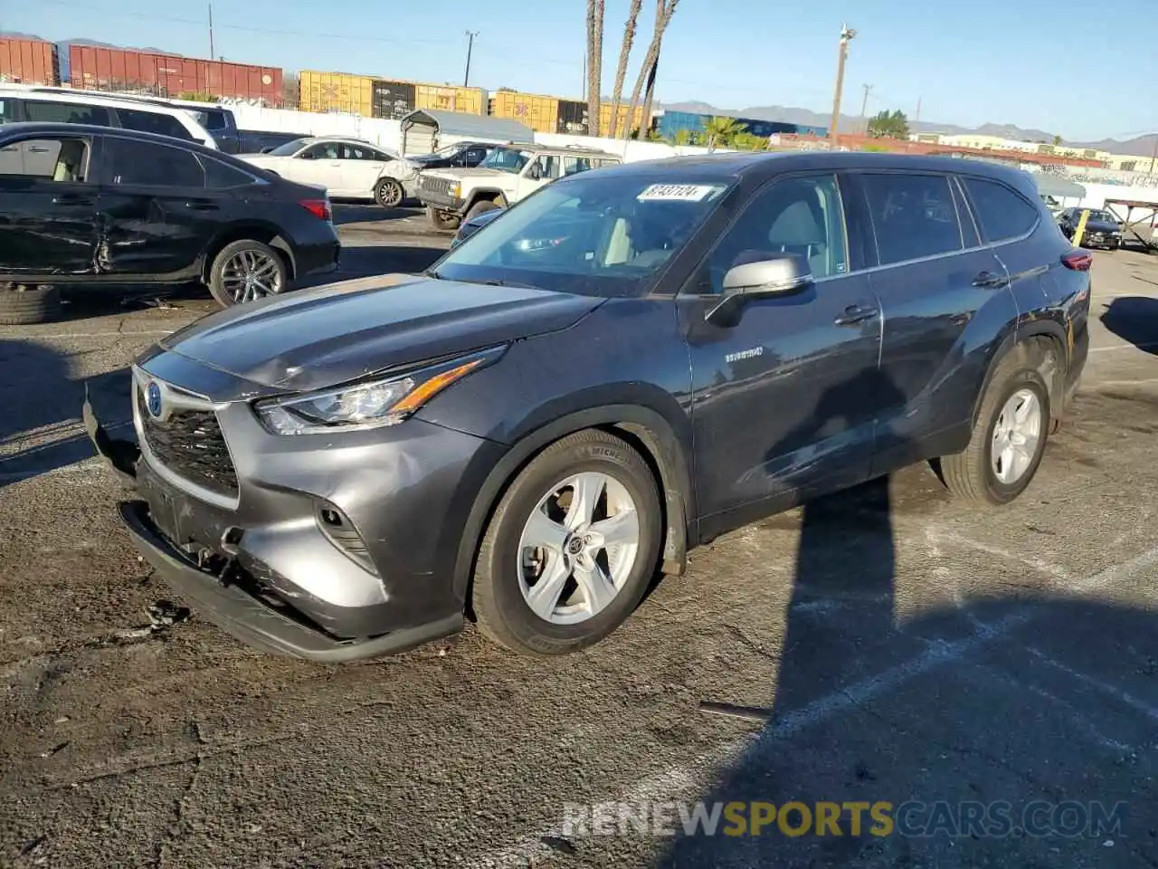 1 Photograph of a damaged car 5TDZARAH2LS500336 TOYOTA HIGHLANDER 2020