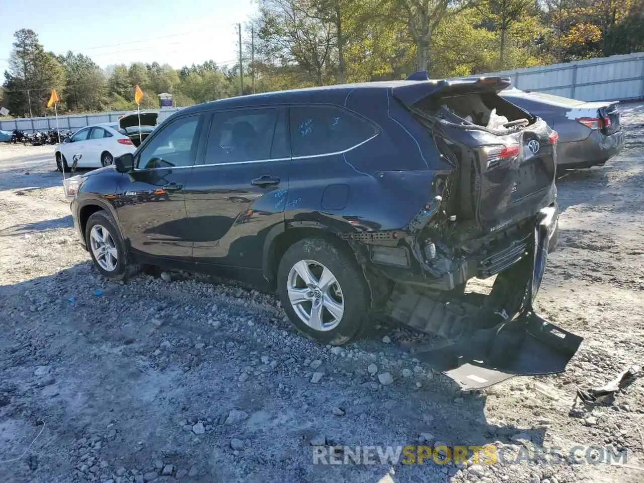 2 Photograph of a damaged car 5TDZARAH4LS500855 TOYOTA HIGHLANDER 2020