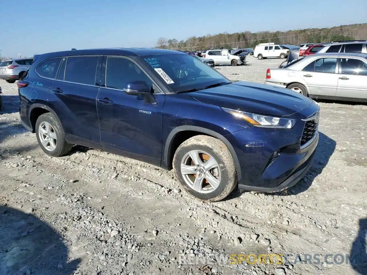 4 Photograph of a damaged car 5TDZARAH4LS500855 TOYOTA HIGHLANDER 2020