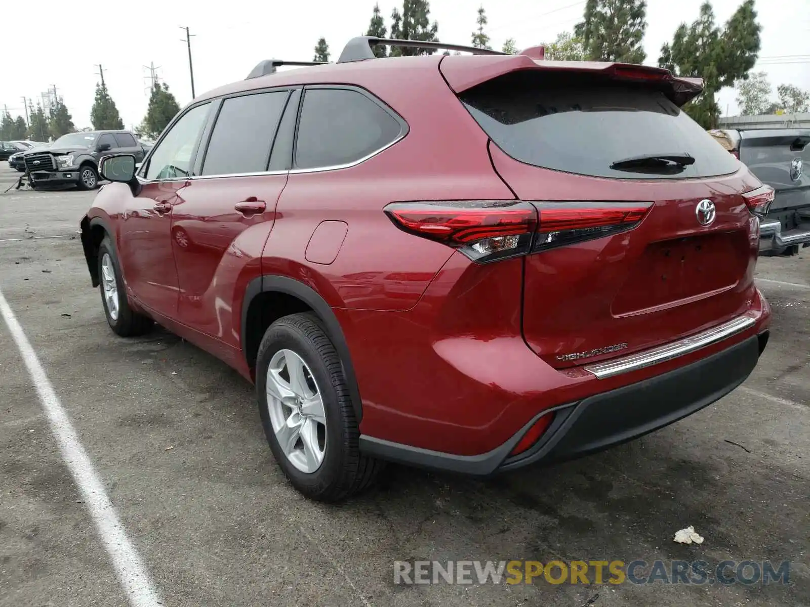 3 Photograph of a damaged car 5TDZZRAH1LS004064 TOYOTA HIGHLANDER 2020