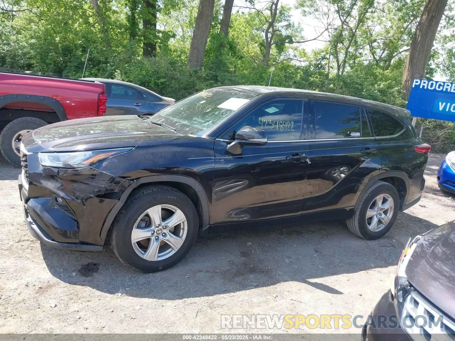 14 Photograph of a damaged car 5TDZZRAH1LS006865 TOYOTA HIGHLANDER 2020
