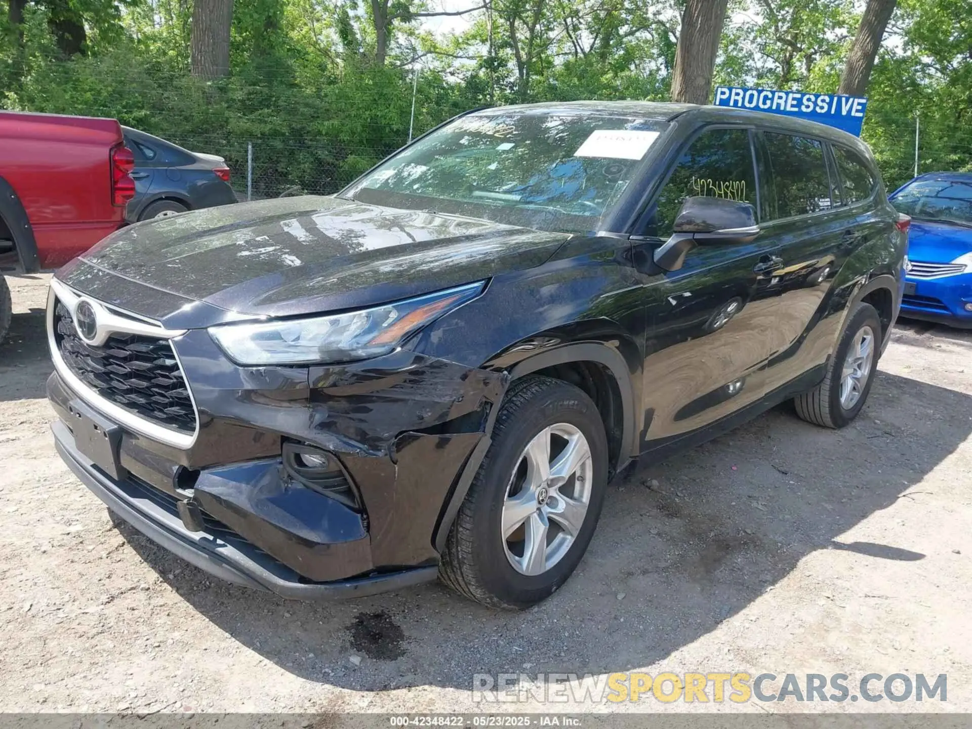 2 Photograph of a damaged car 5TDZZRAH1LS006865 TOYOTA HIGHLANDER 2020