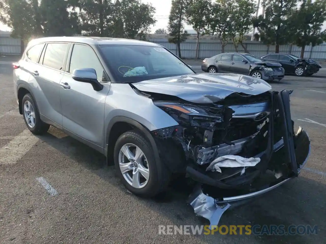 1 Photograph of a damaged car 5TDZZRAH1LS008289 TOYOTA HIGHLANDER 2020