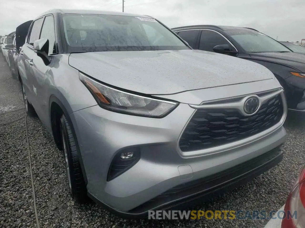 5 Photograph of a damaged car 5TDZZRAH1LS022578 TOYOTA HIGHLANDER 2020