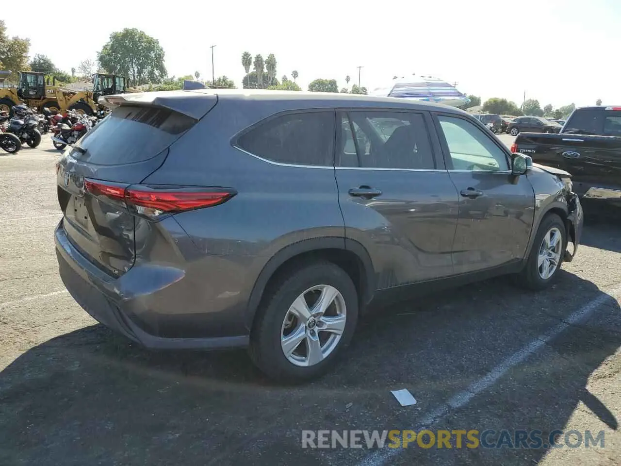 3 Photograph of a damaged car 5TDZZRAH4LS023899 TOYOTA HIGHLANDER 2020